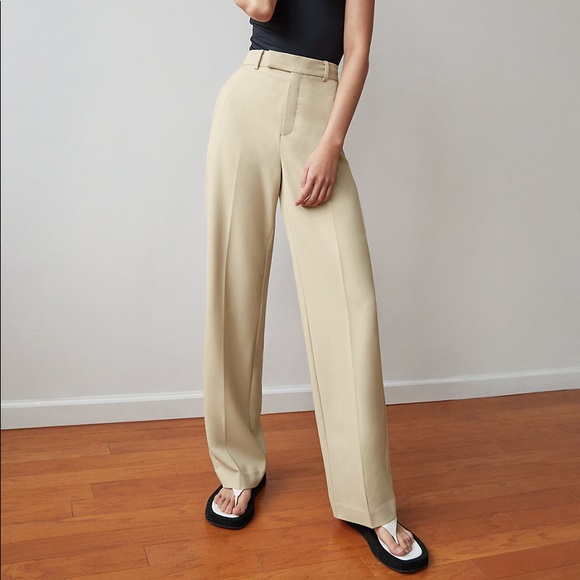 [SOLD ON DEPOP] Aritzia Babaton Agency Pant (US 2) old version in black - Picture 3 of 6